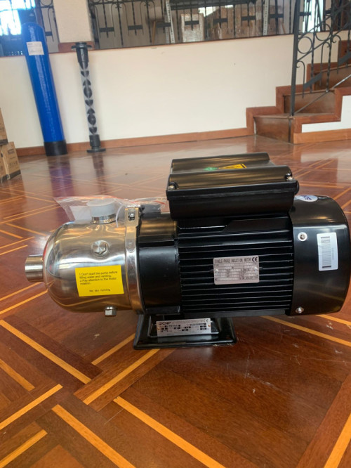 ¿Cómo funciona una bomba multietapa?